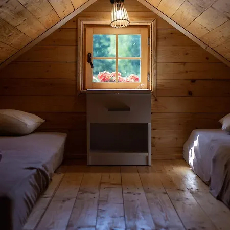 Januszowka - Ranczo Turystyczne シャレー *