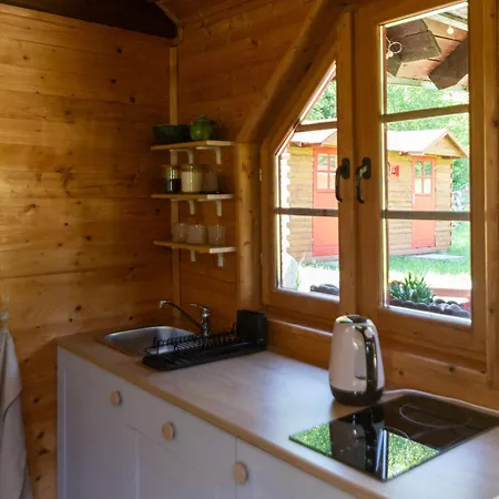 シャレー Januszowka - Ranczo Turystyczne *